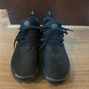 Men's Black Nike Presto Sneakers